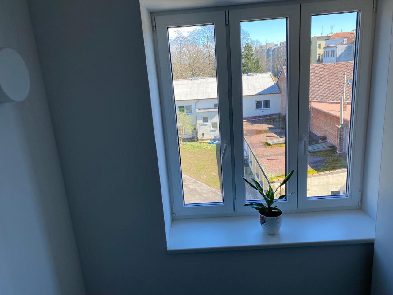 Appartamento Perla Hradce Hradec Králové Esterno foto